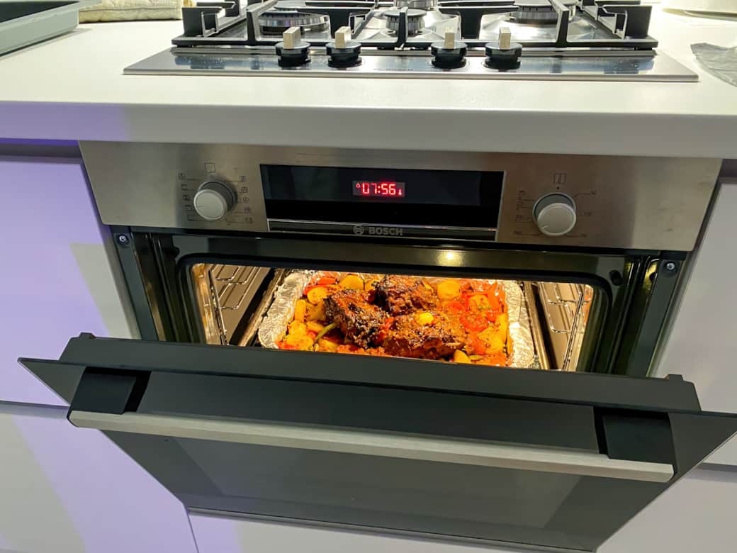 Oven in action spice