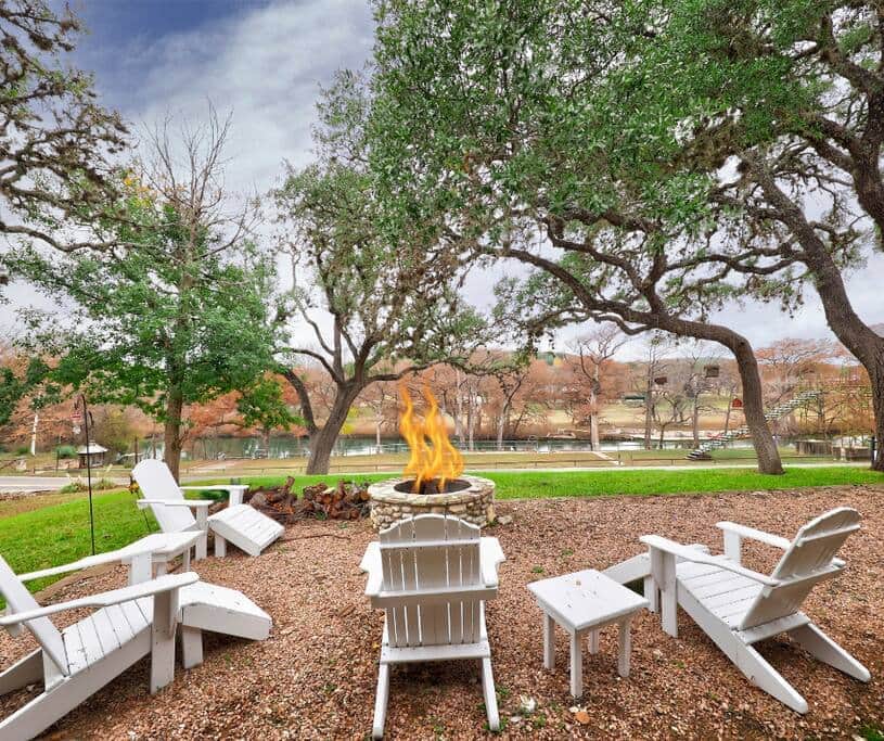ROL Main House - Fire Pit Area