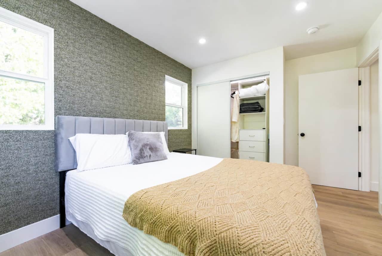 Queen Beds