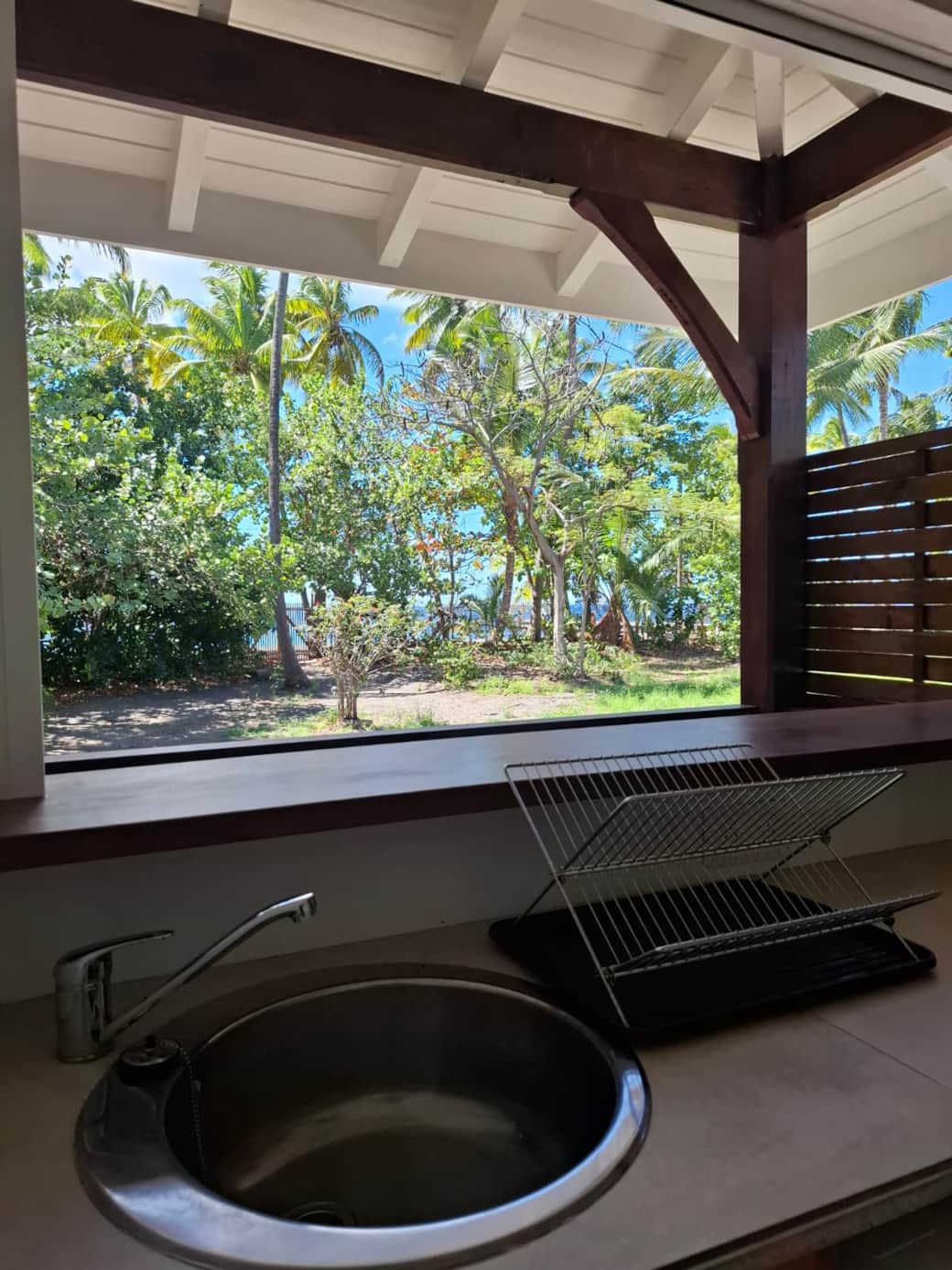 Vue depuis la cuisine Vue depuis la cuisine