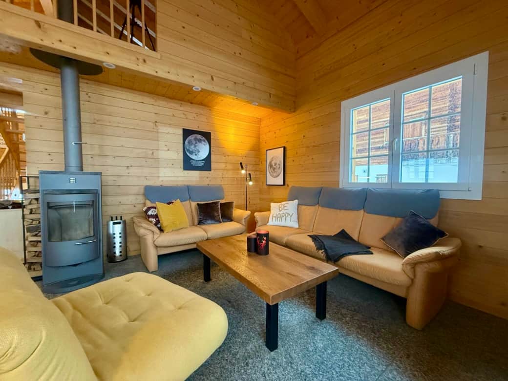 Sitzecke mit Kamin 2