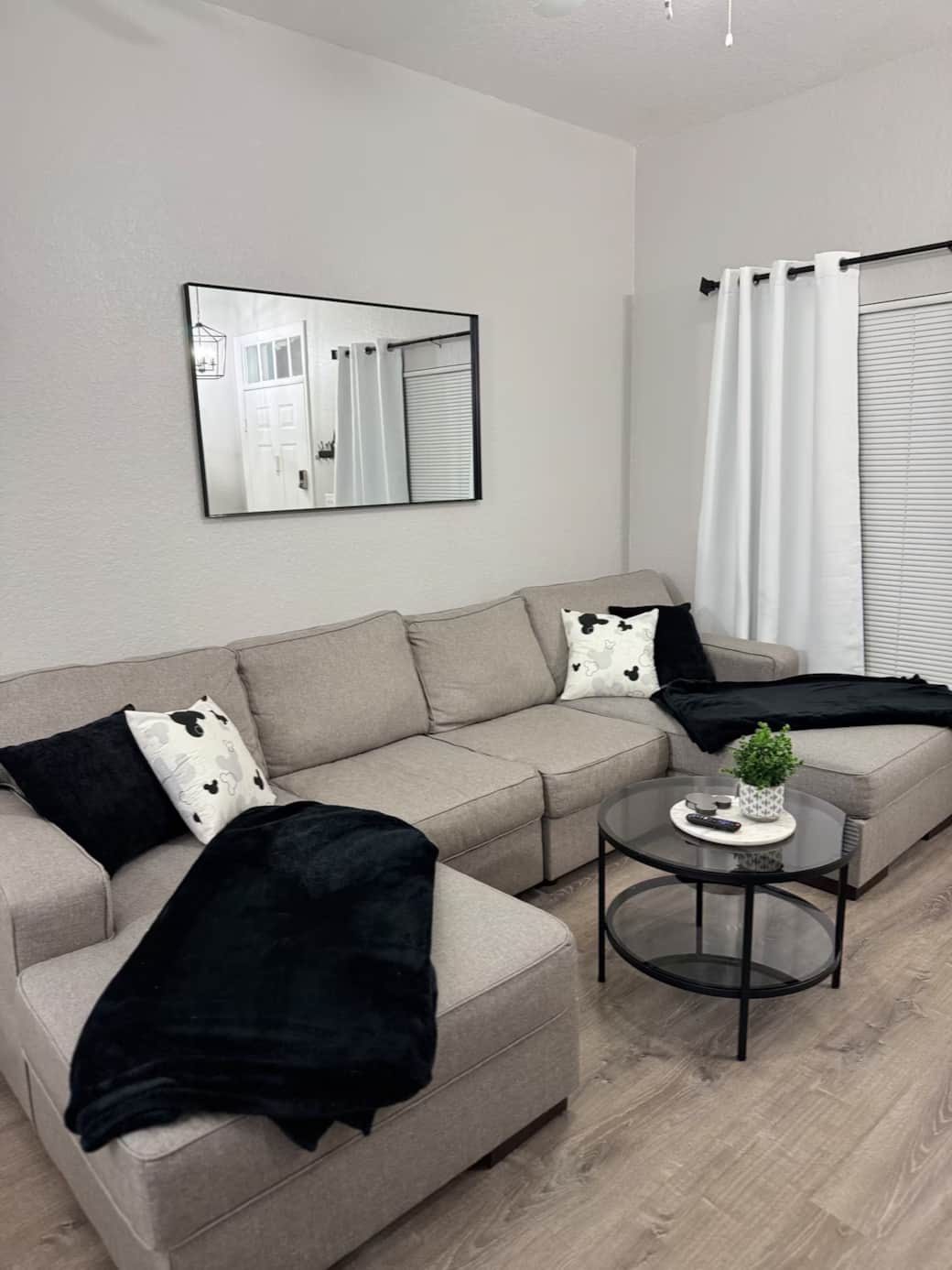 Couch 2
