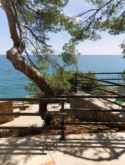 une des vues depuis la terrasse une des vues depuis la terrasse