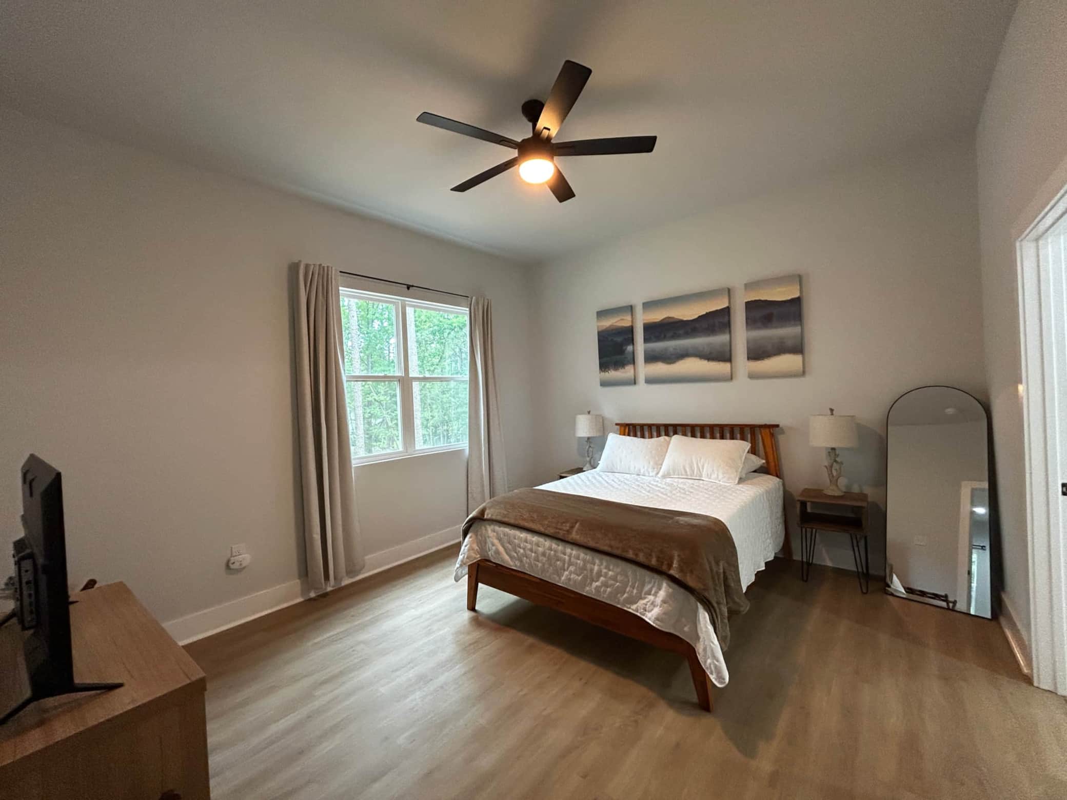 Master Bedroom on Main Master Bedroom on Main