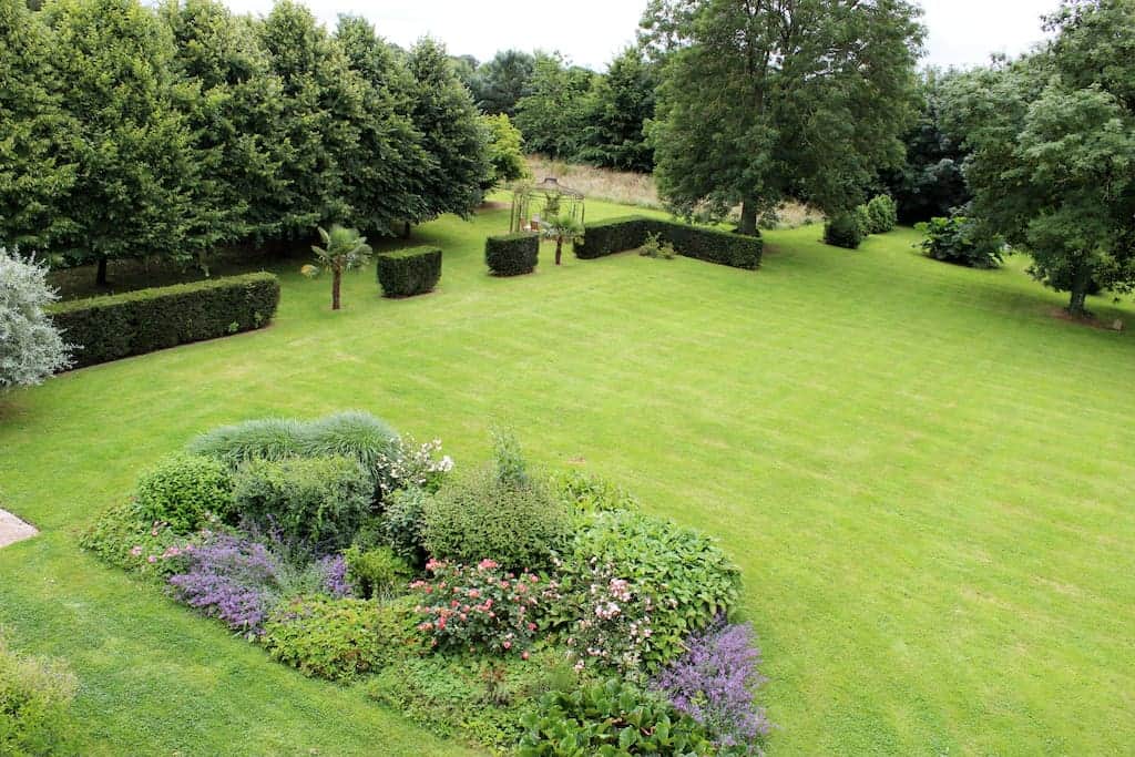 Jardin vue d'une des chambres