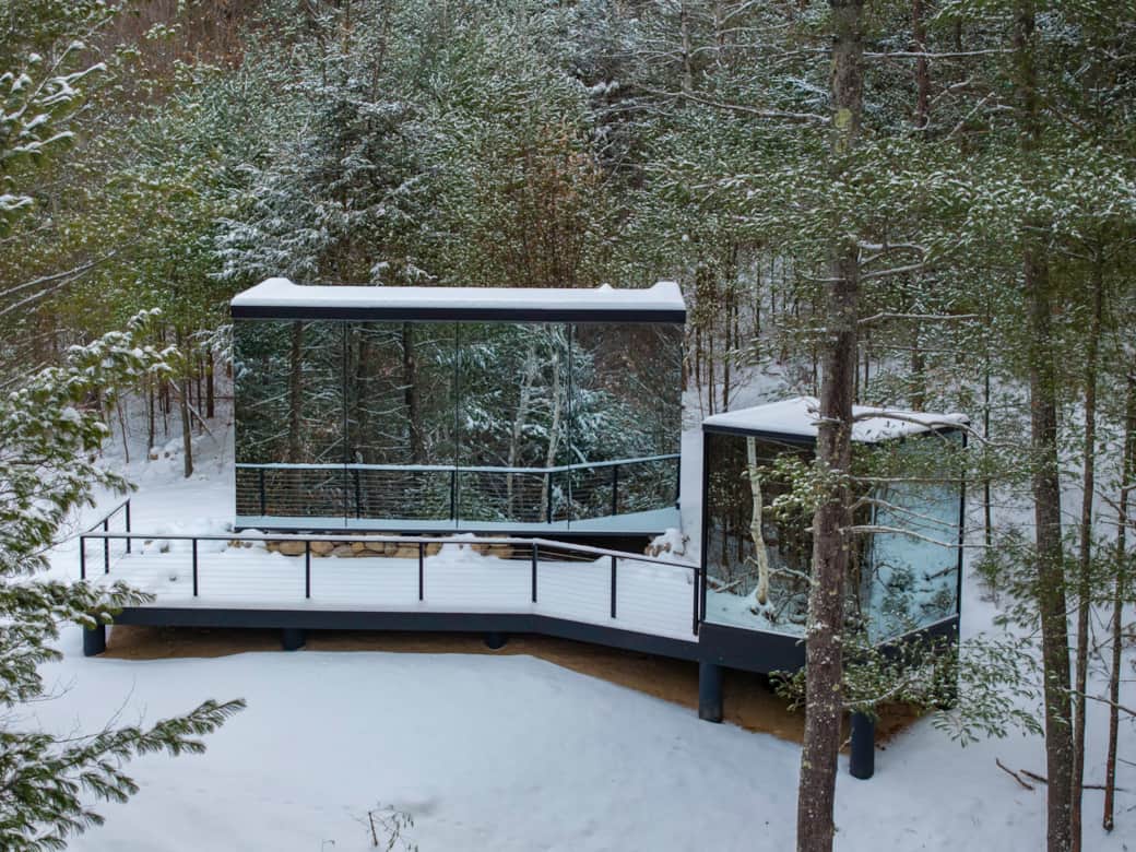 ÖÖD Whiteface at Jay after a winter snowfall on the surrounding white pine forest