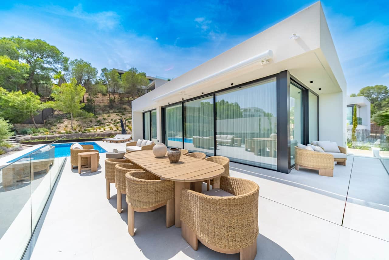 Luxury villa in las colinas golf for holiday rental 1