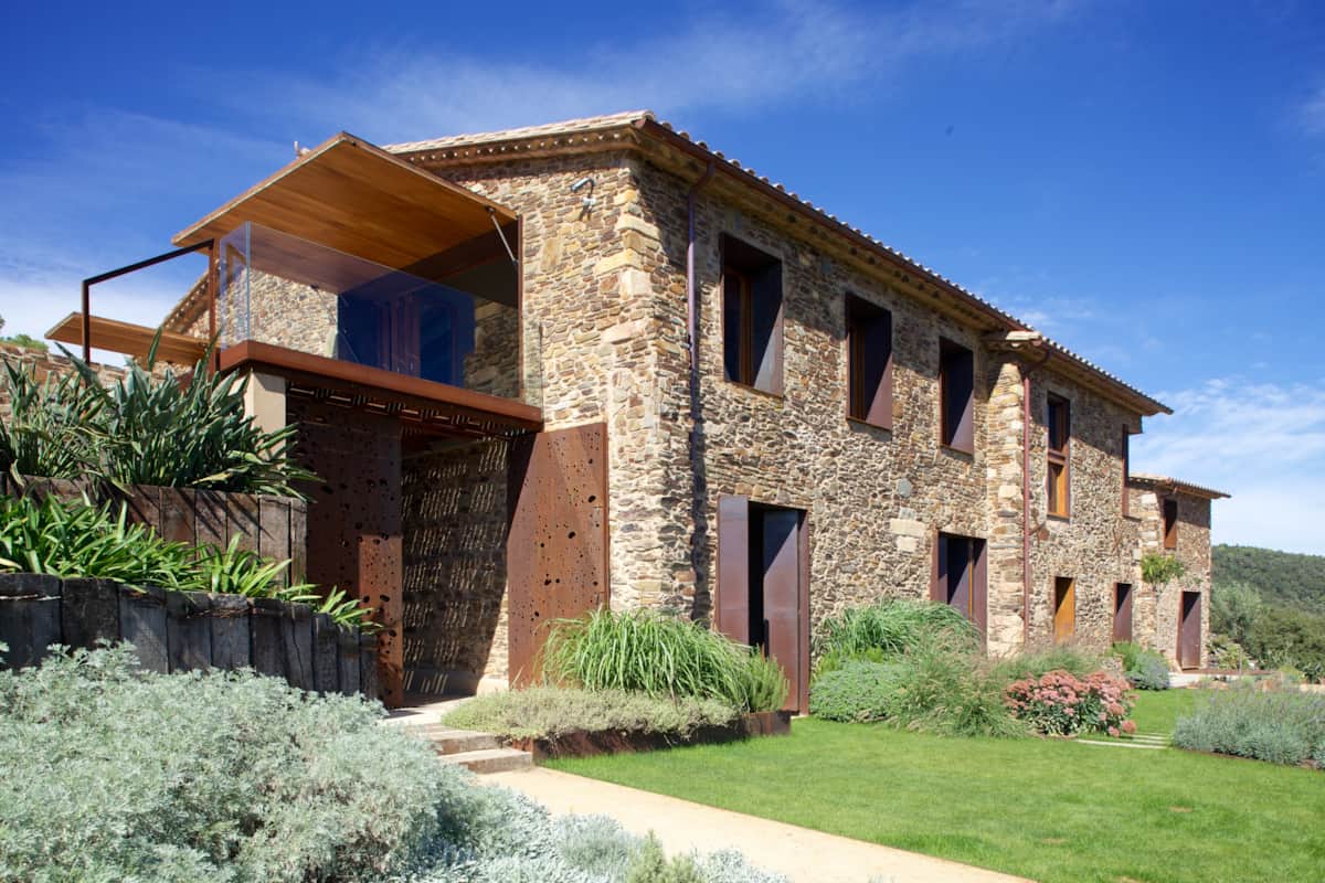 ترميم فلل قديمة بالرياض