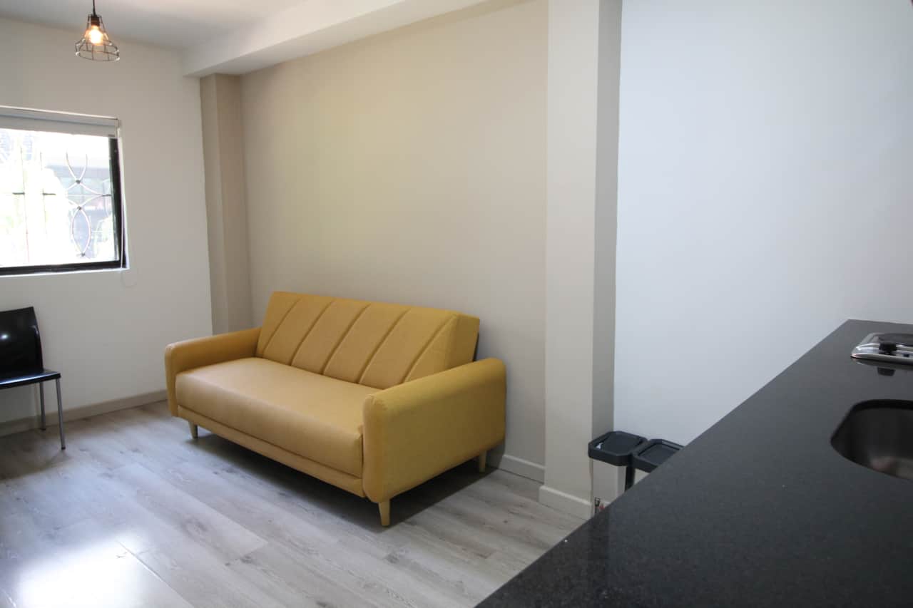 Alojamiento  más cómodo y privado que un hostal en el Poblado