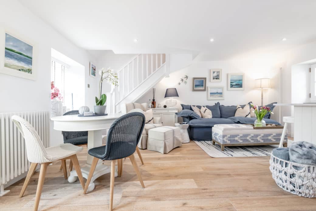 Living & Dining Area