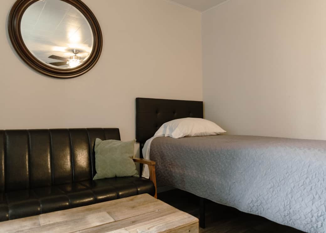 Motel Room 4D Motel Room 4D