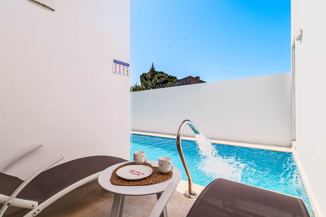Swimming Pool: 20m infinite pool with massage jets, child zone, and water sports equipment.