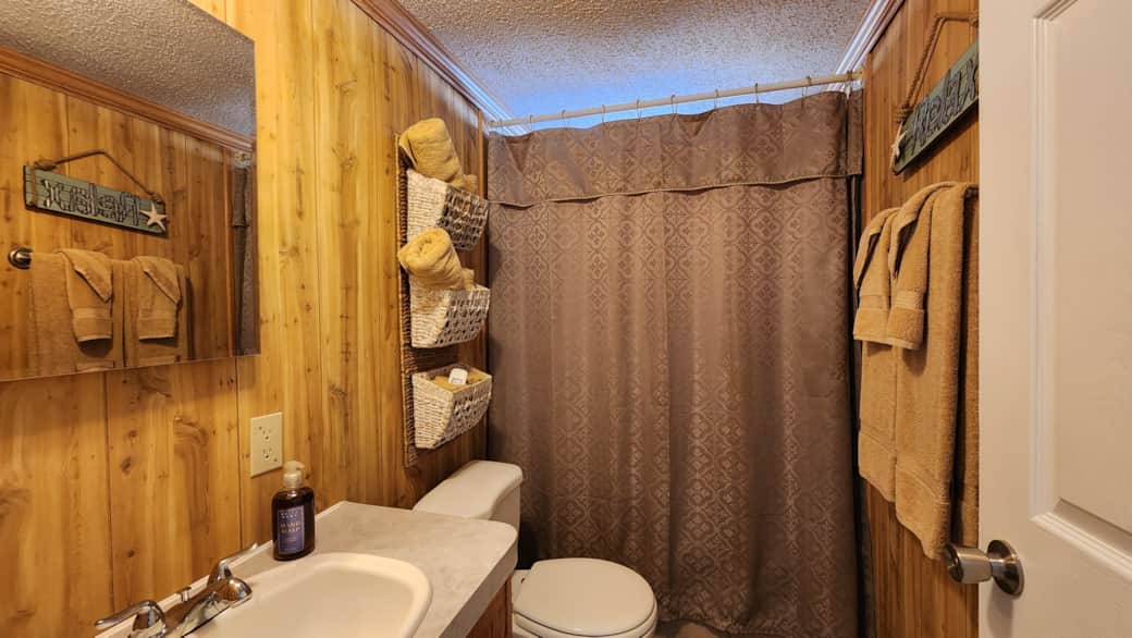 Bathroom #2