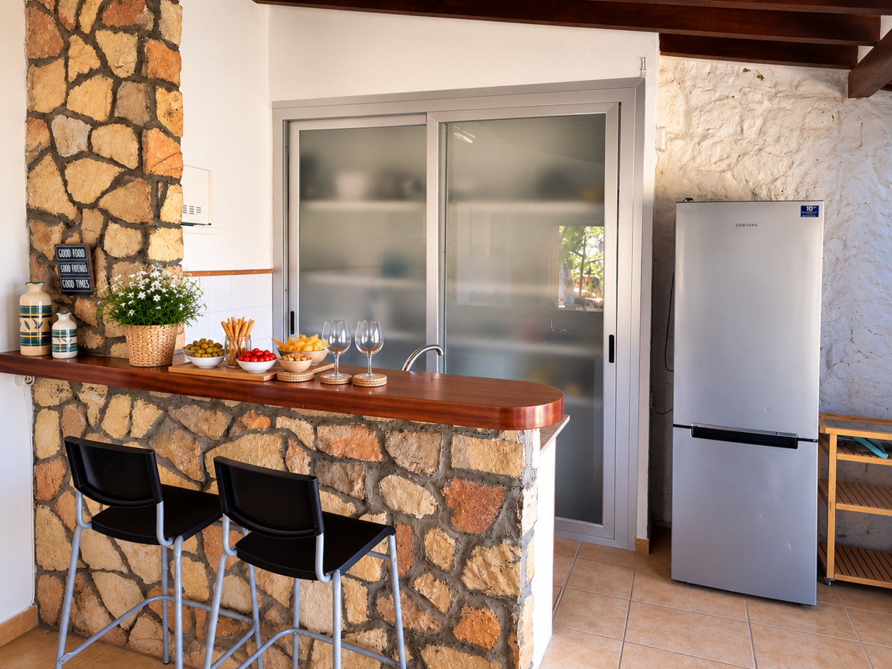 Kitchen 1