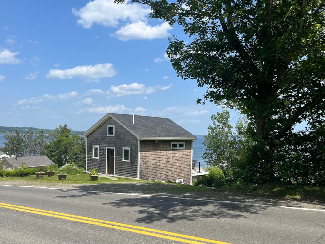 Park beside a charming cottage and enjoy coastal life of Lincolnville on Route 1.
