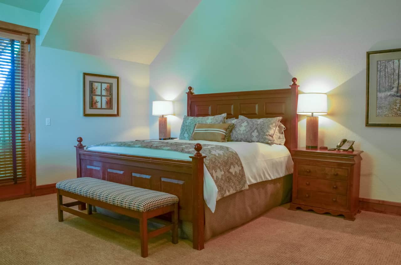 California King Luxury Bed
