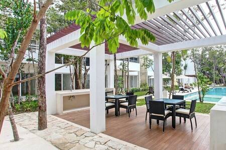 Encanto Private Balcony 2 Pools 5 Minutes To Beach photo 18