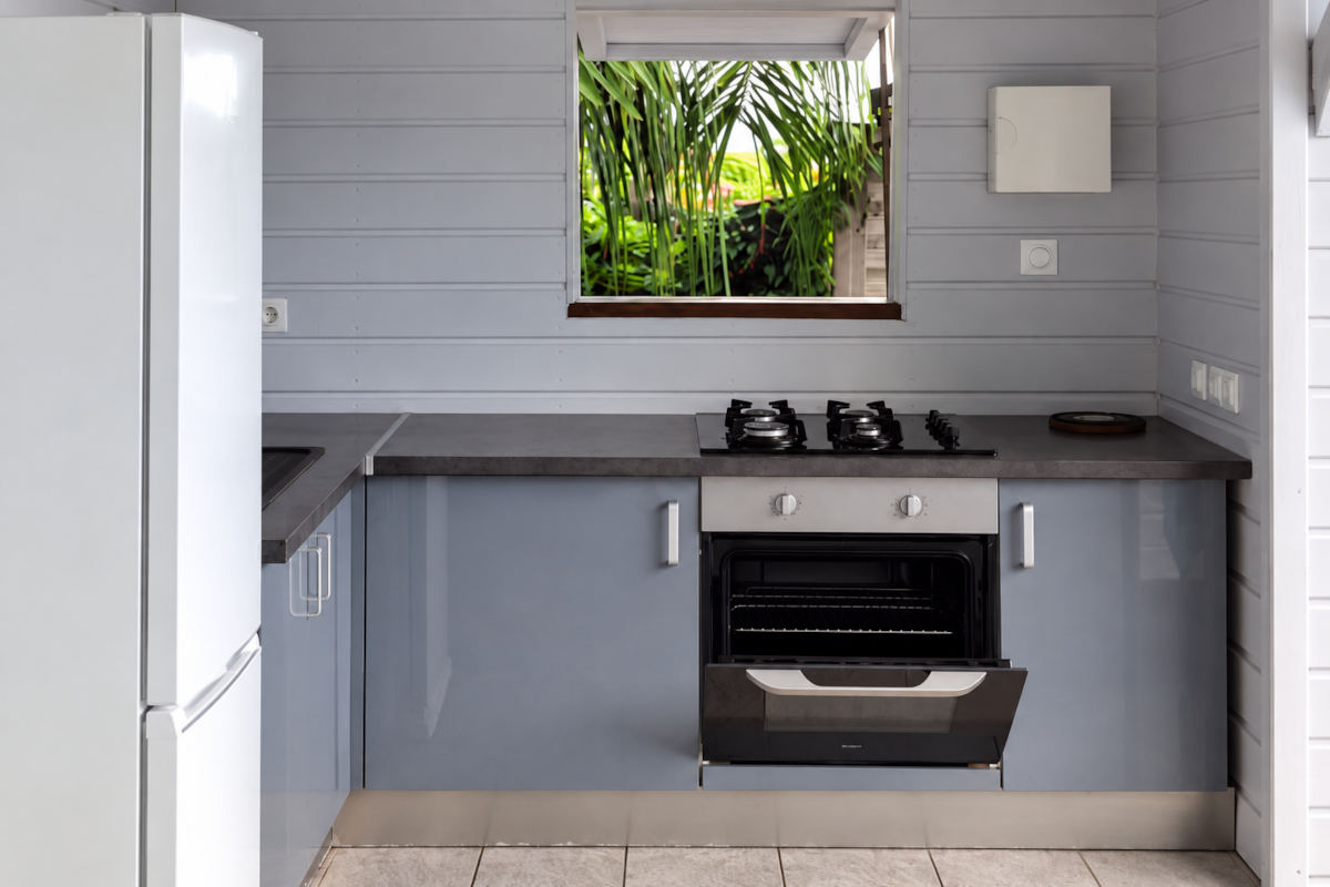 Cuisine extérieure et barbecue de la Villa Fleurs à Papillons