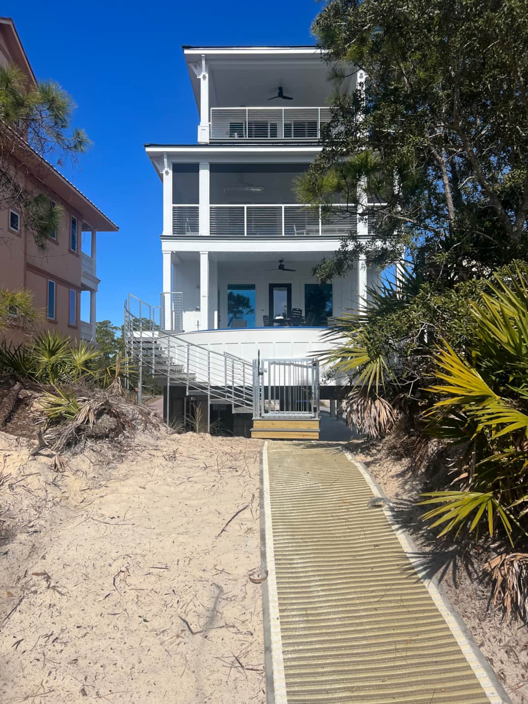Stairs to the beach 