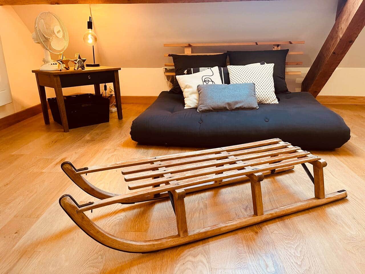 Chambre tout en haut lit double