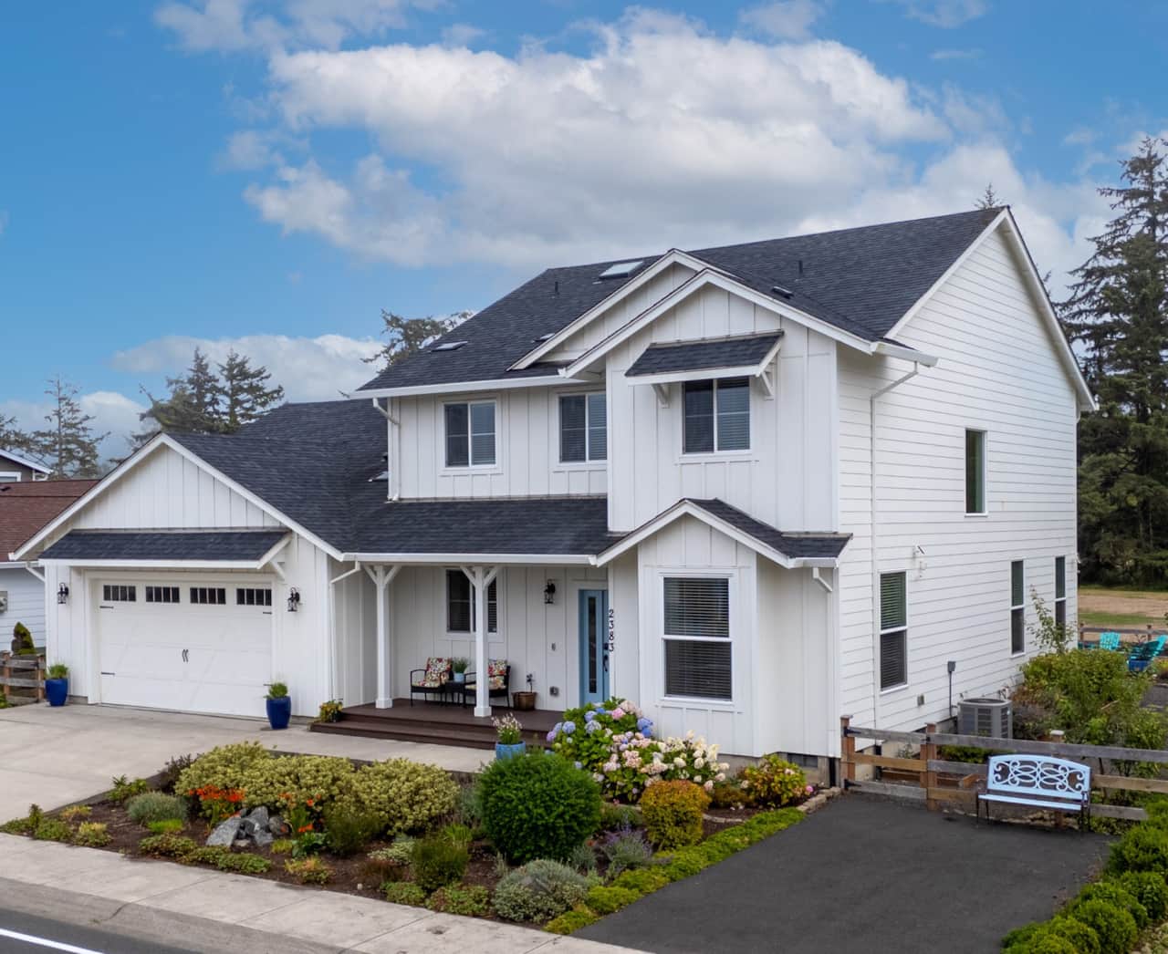 A place to gather, relax, and create lasting memories with family and friends on the Oregon Coast.