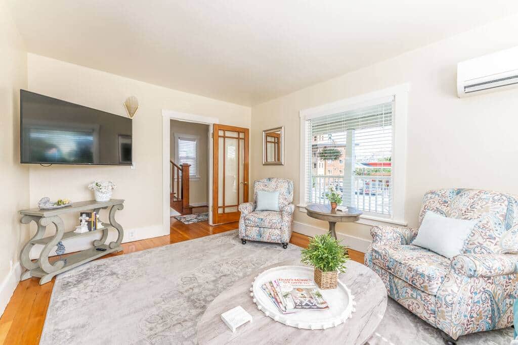 Main Living Room Main Living Room