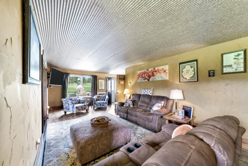 Comfy furniture and big screen TV 