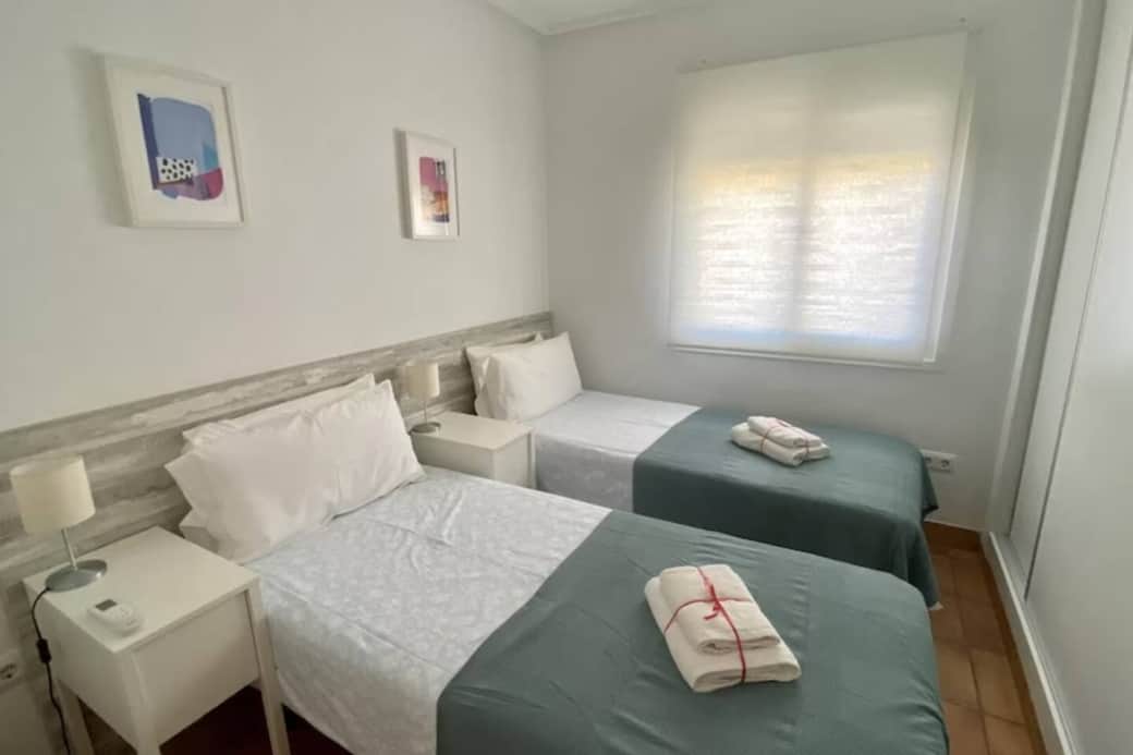 Second bedroom