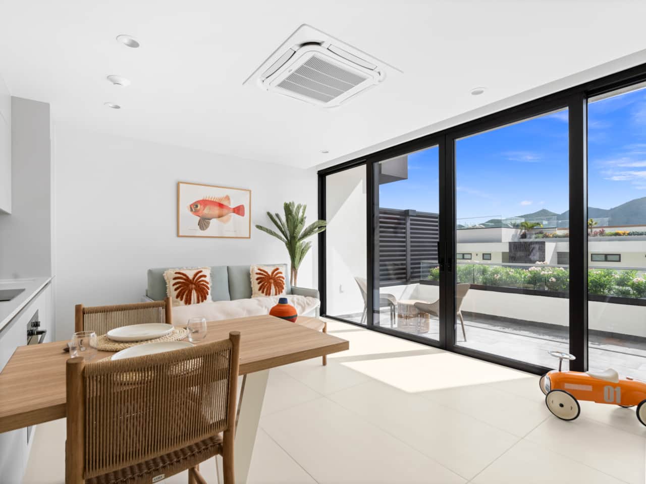 Dining Room+Living Room