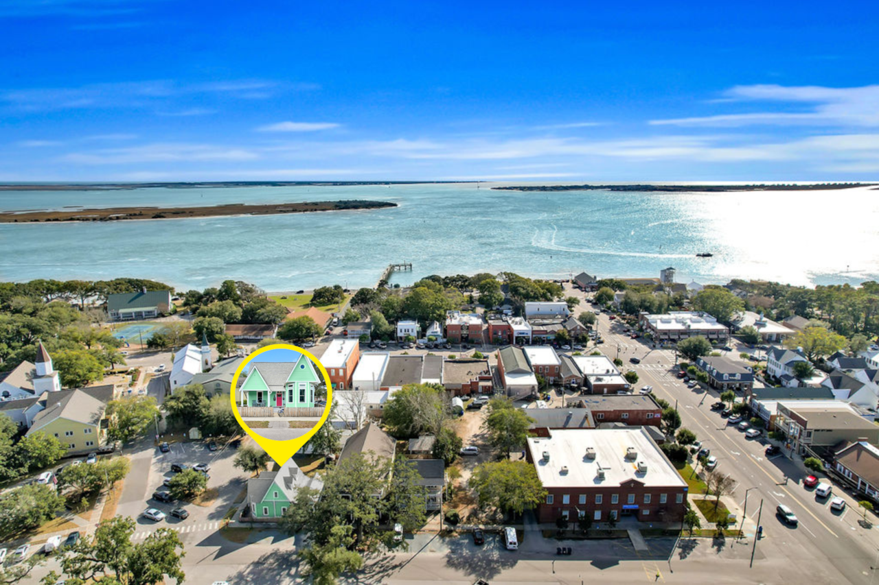 Southport Inn Aerial