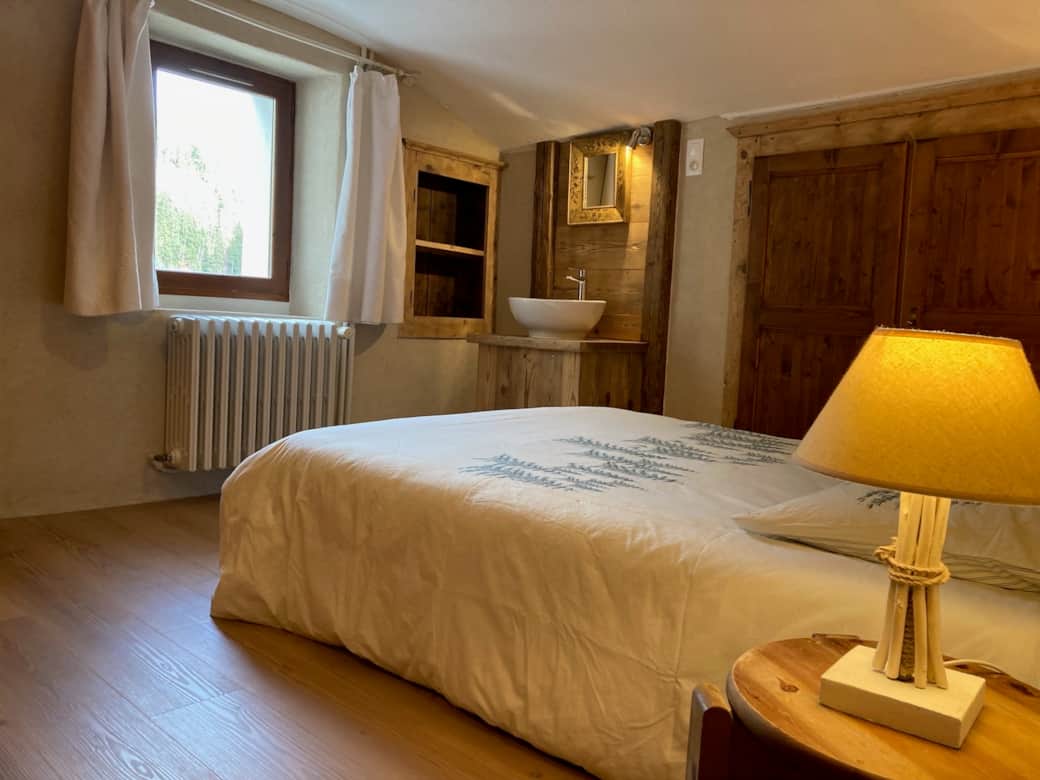 Chambre Gentiane (1 lit double)