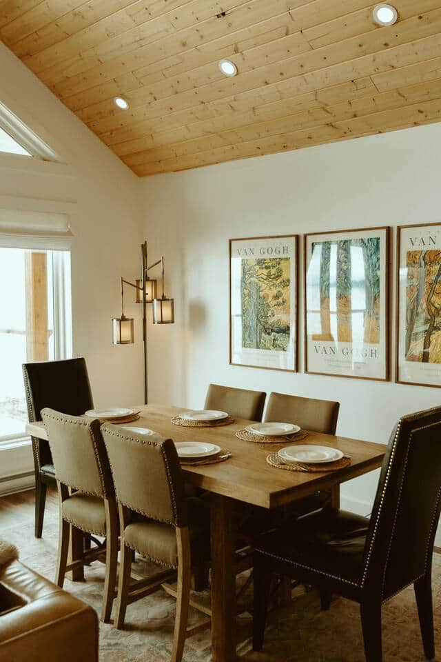 Elegant Dining Space for Six