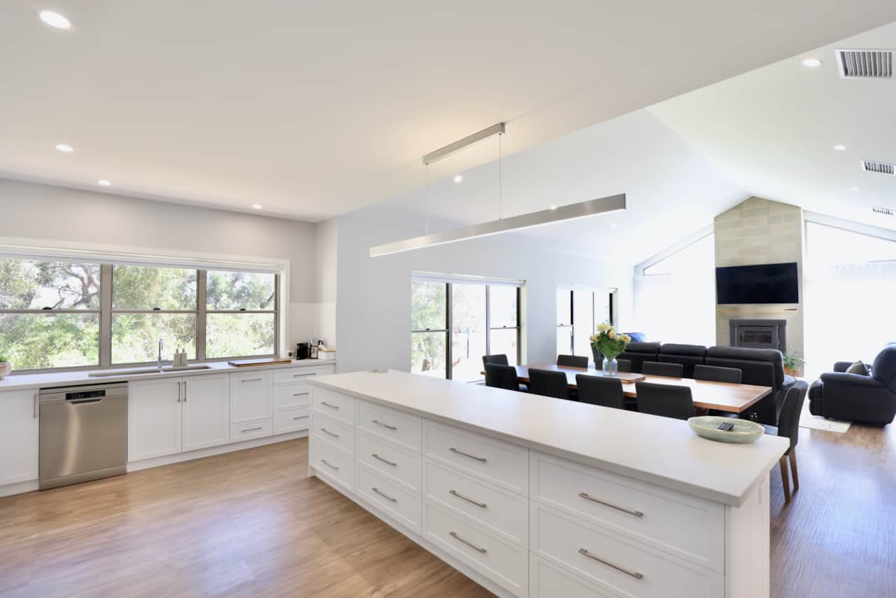Robe Accommodation Golf Views Sleeps 10