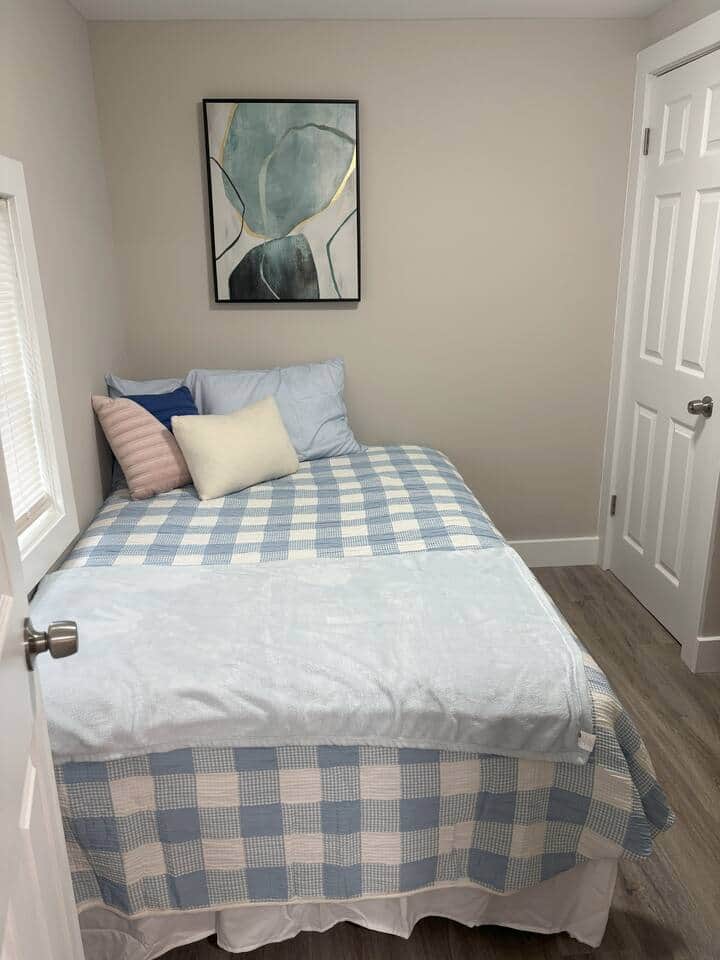 Get comfortable in this cozy bedroom. The double bed, dresser, closet, and TV make this a great place to unwind after a long day at the beach. Get comfortable in this cozy bedroom. The double bed, dresser, closet, and TV make this a great place to unwind after a long day at the beach.
