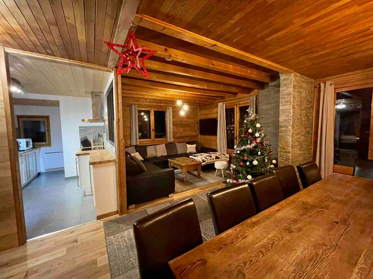 Pièce à vivre et salle à manger