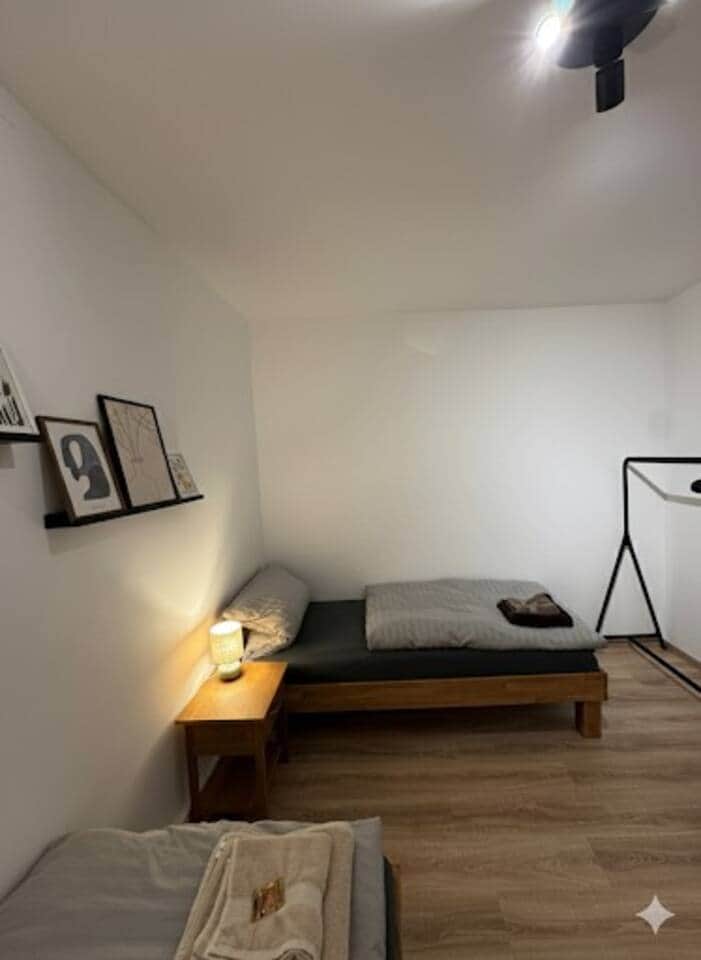 Schlafzimmer mit Einzelbetten