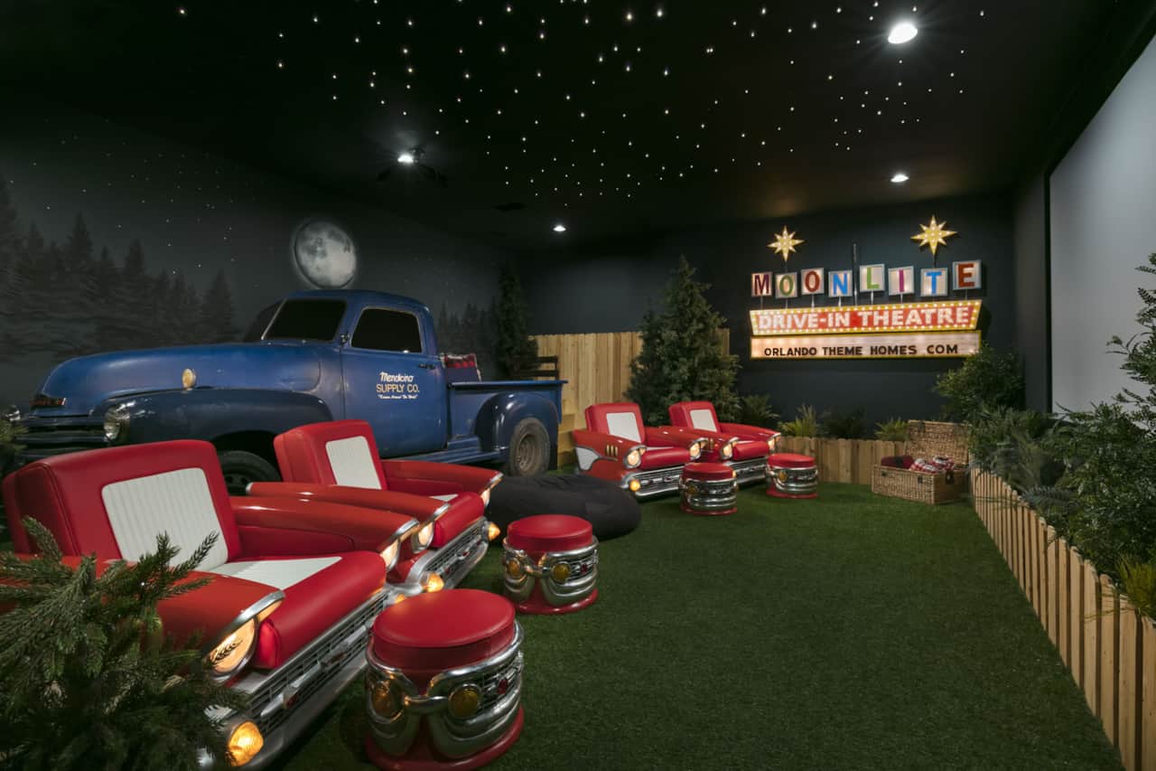 Moonlite Drive-In Theater
