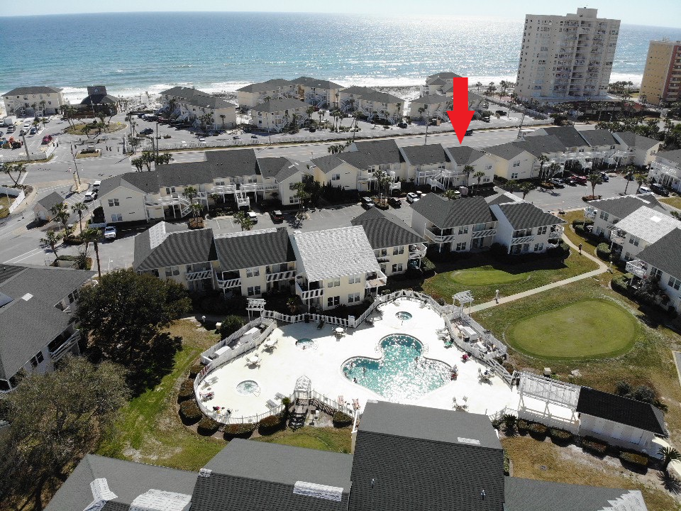 Unit 9212 is in the front row of SPC and steps from the heated pool & putting green!