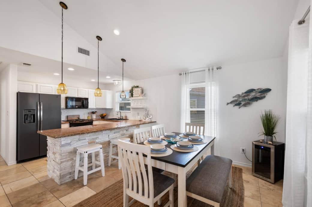 Plenty of space to prepare and enjoy meals with your group.