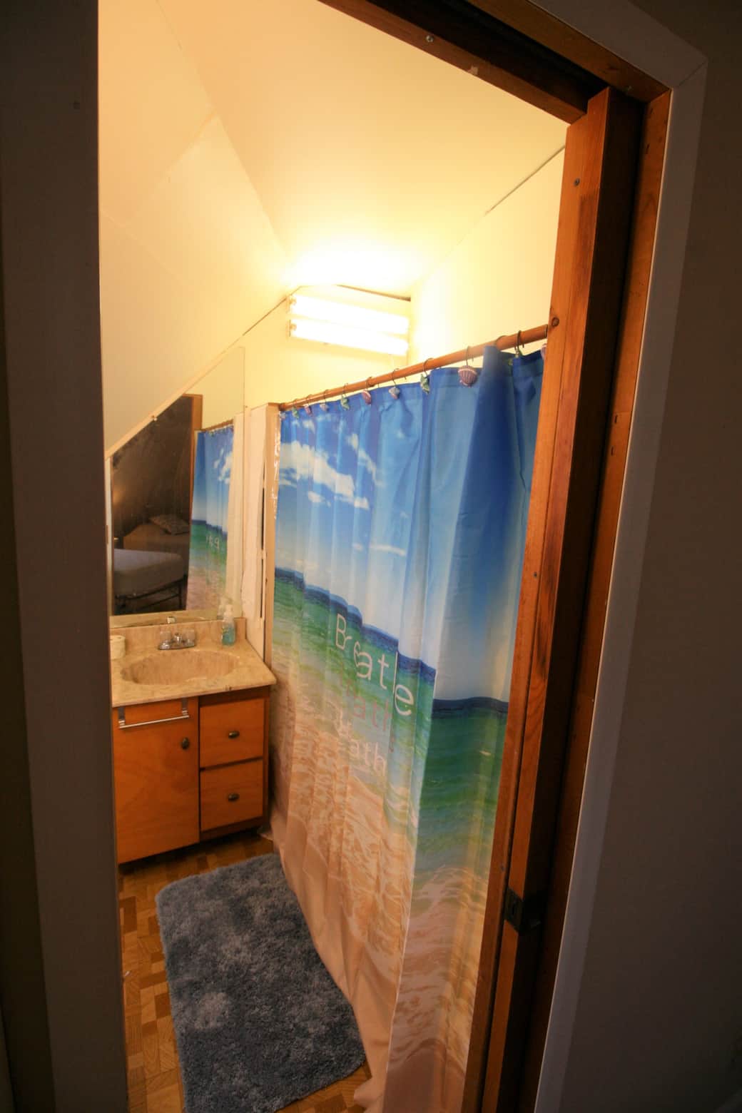 Loft bath2