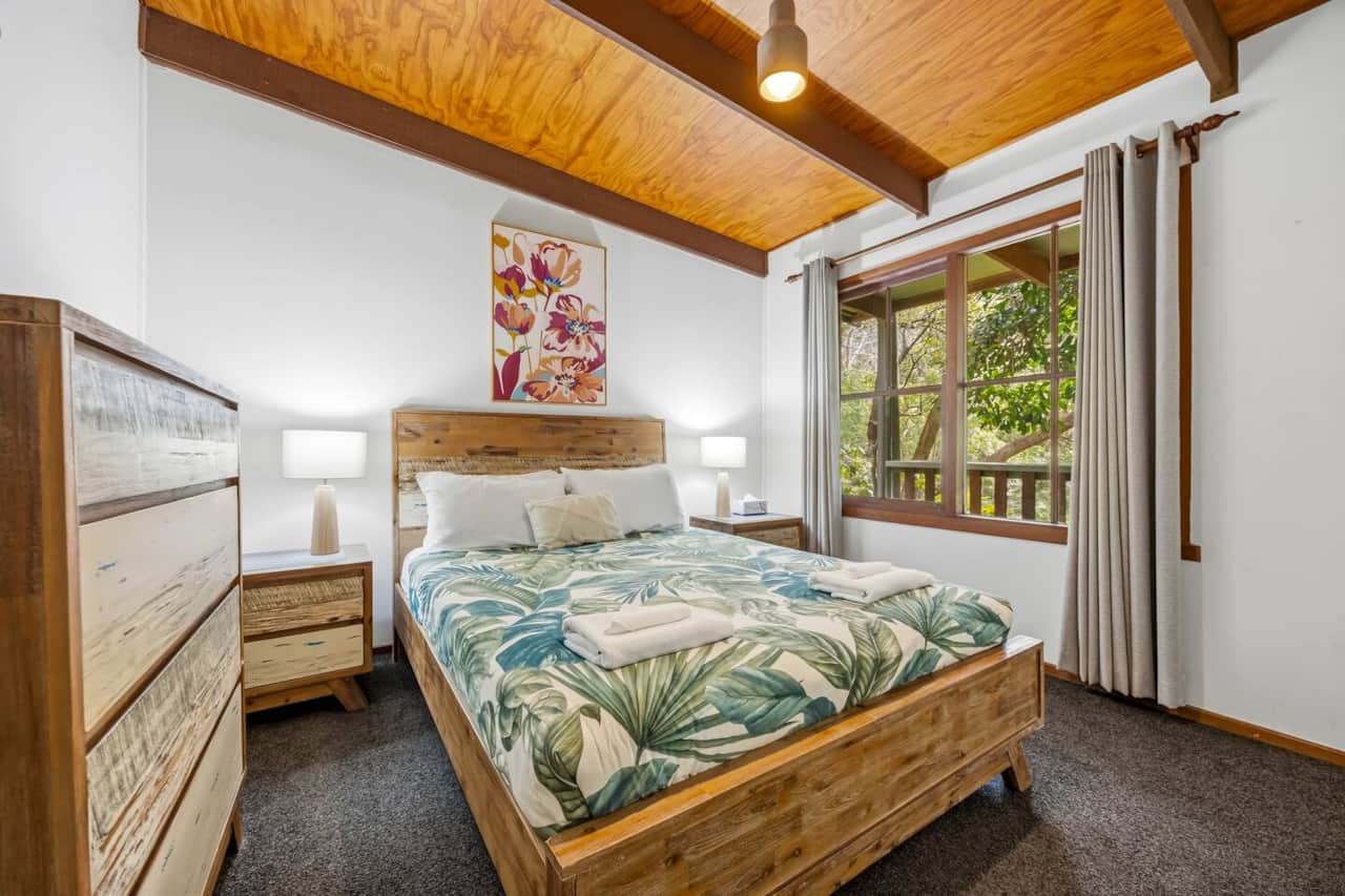 Bedroom 1 with Queen Bed