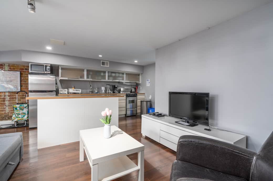 Living room/TV room, kitchen 