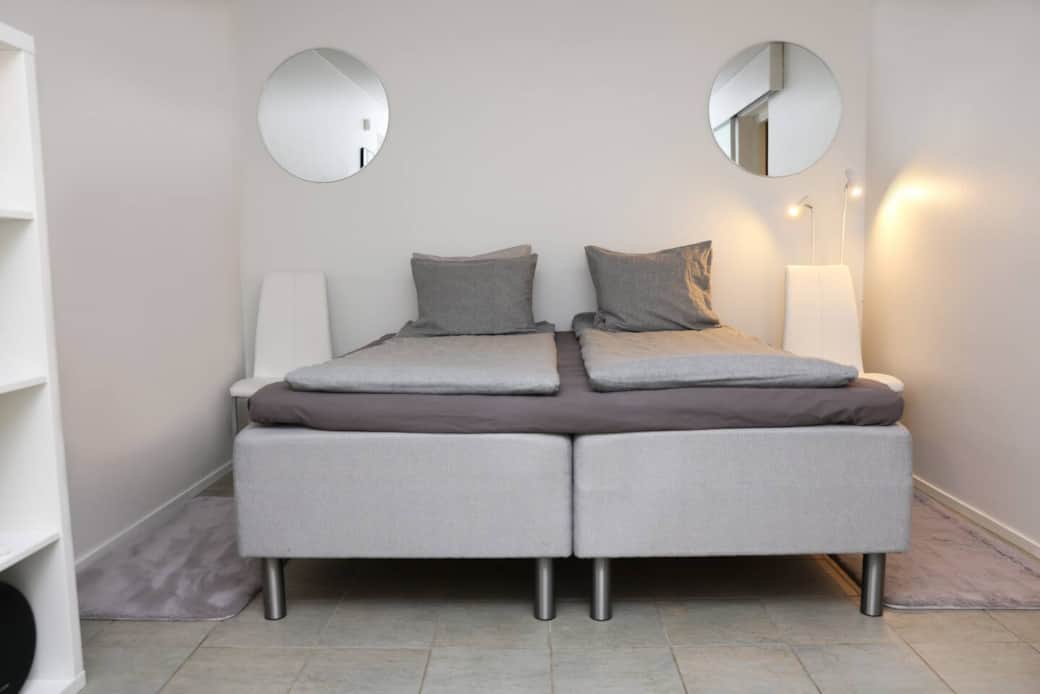 1st floor bed room master bed option