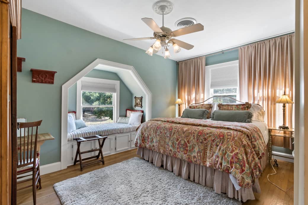 601 E 30th -39 Sunset LTD Suite 601 E 30th -39 Sunset LTD Suite