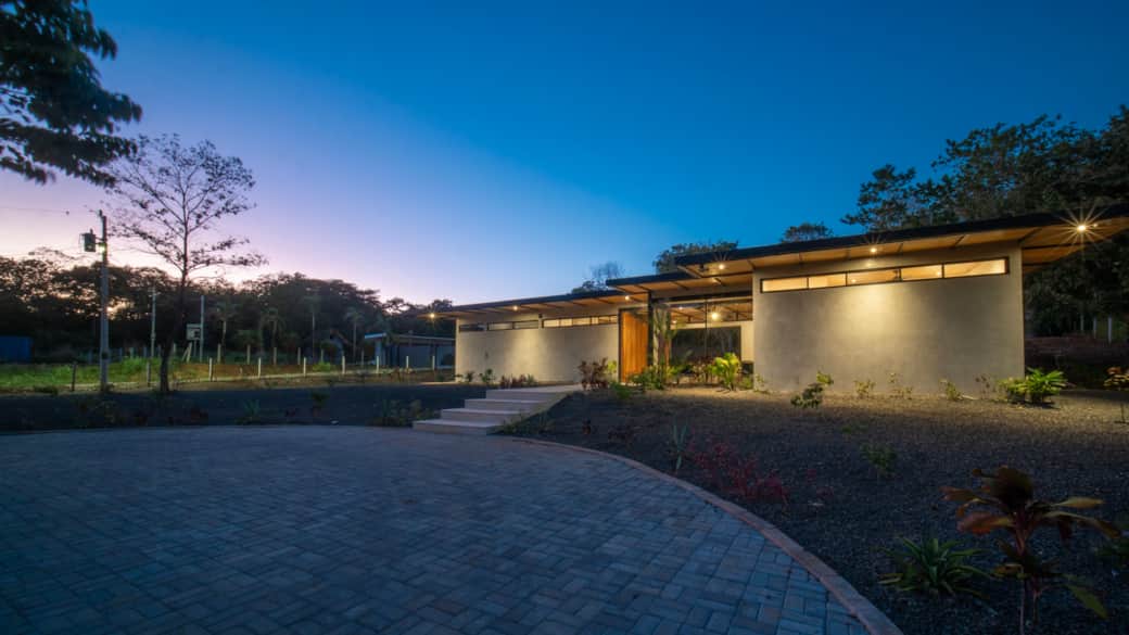 back yard with pool Villa Lux Grande