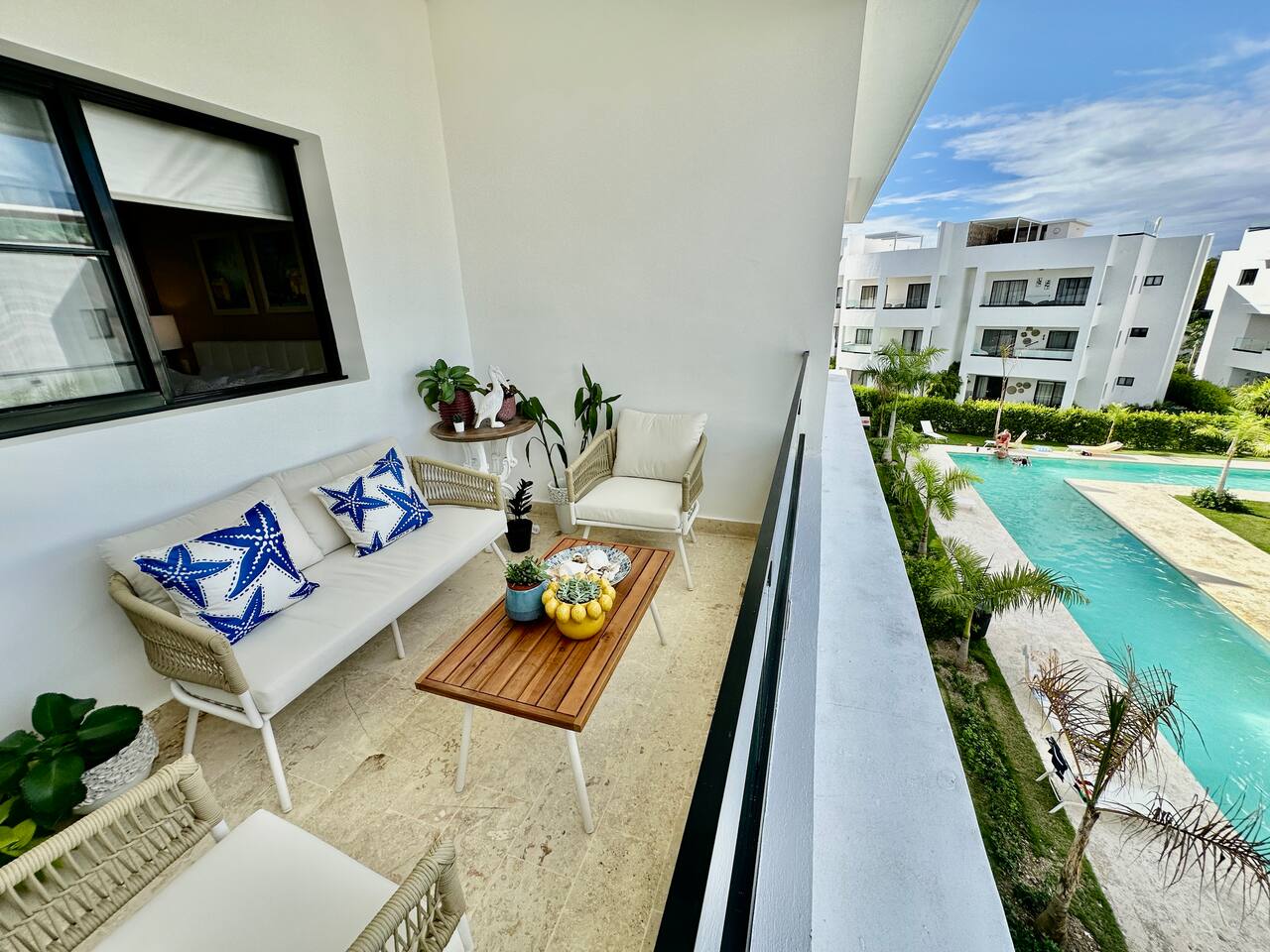 Penthouse Pool Nest - Private pool @ ONA Residence