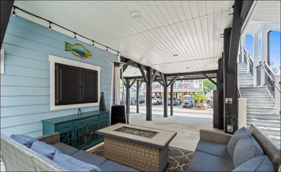 Outdoor lounge Outdoor lounge