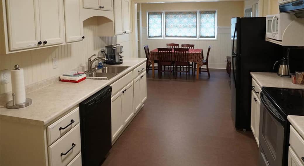 Shared kitchen Shared kitchen