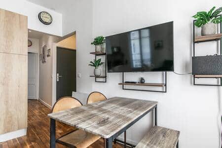 Salon avec télévision Salon avec télévision