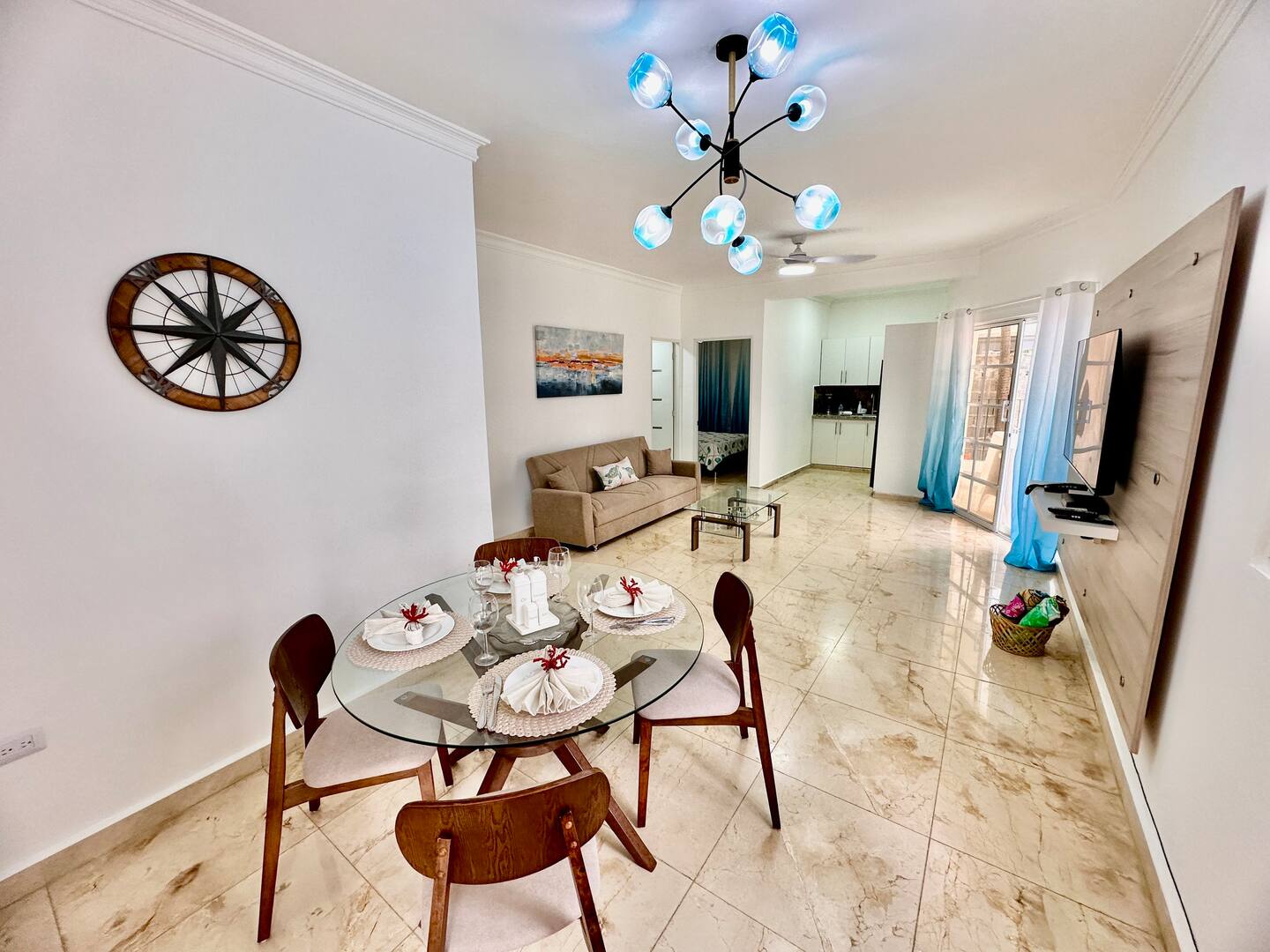Great location Los Corales, minutes from beach photo 3